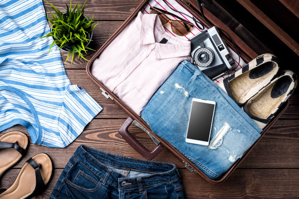 How to Pack a Suitcase Efficiently