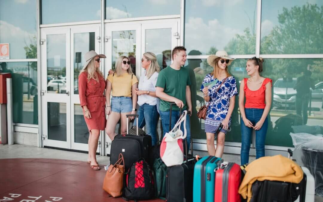 5 Reasons To Choose Private Airport Transfers For Families | Tips for Airport Transfer When Travelling with Kids